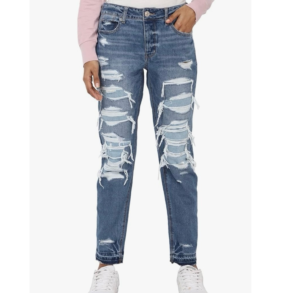 American Eagle Distressed Tomgirl Jeans size 10